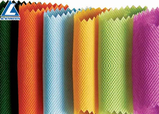 Chiny Wysokiej jakości maszyna do produkcji worków z włókniny S Sigle Beam do pakowania produktów dostawca